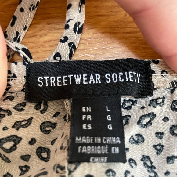 Cheetah Wrap Skirt - Picture 6 of 7